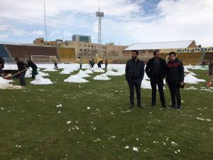 تعطیلی یک روزه فوتبال تبریز به خاطر بارش برف! 