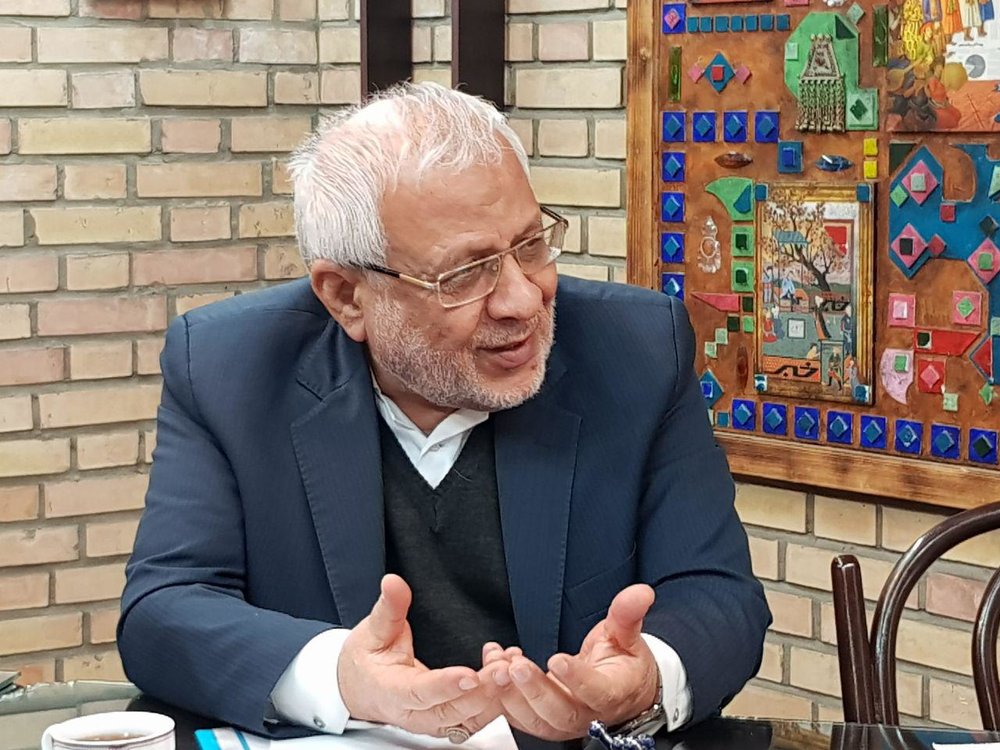 بادامچیان: خنده‌دار است کسی هاشمی را سوپرچپ یا لیبرال بداند
