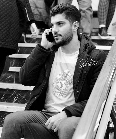 «سینا مهراد» برادرِ هنرمند «ساعد سهیلی» 