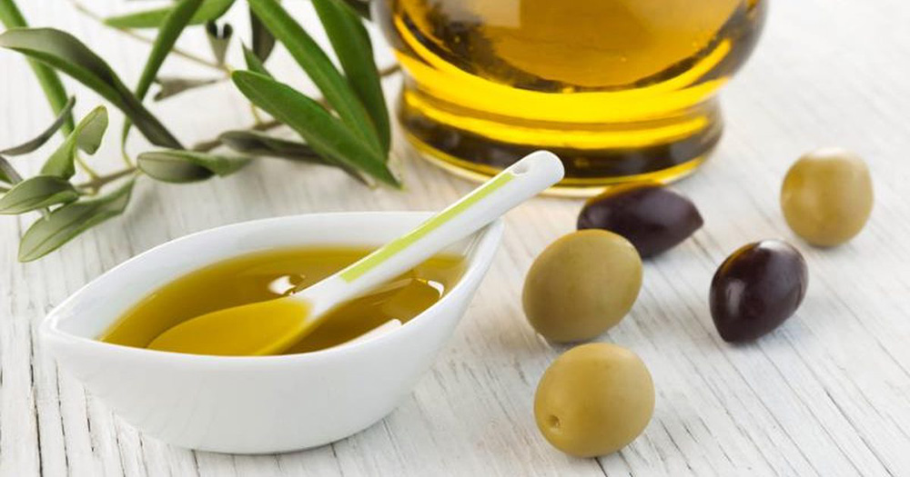روغن زیتون؛ معجزه‌ای برای موهای شما