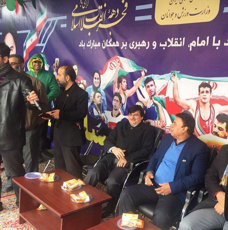 خروش انقلابی جامعه ورزش در راهپیمایی ۲۲ بهمن ماه