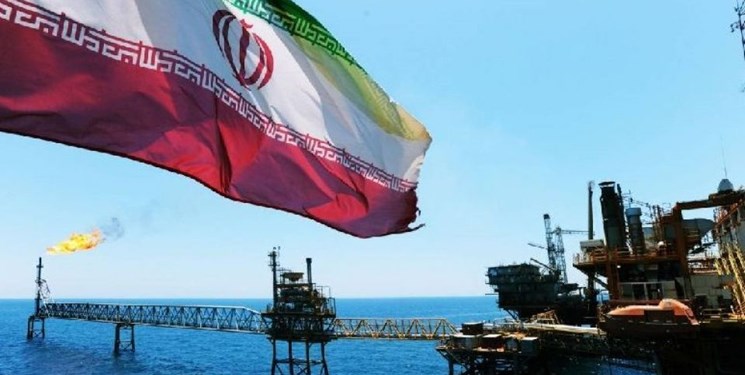 هوک: معافیت خرید نفت از ایران تمدید نمی‌شود