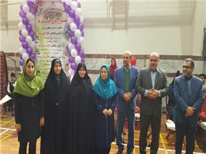 جشنواره دو قلوها در بابل برگزار شد