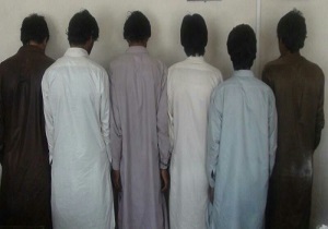 دستگیری باند سارقان مغازه در زاهدان 