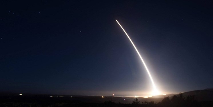 آمریکا موشک غیرمجاز آزمایش می کند