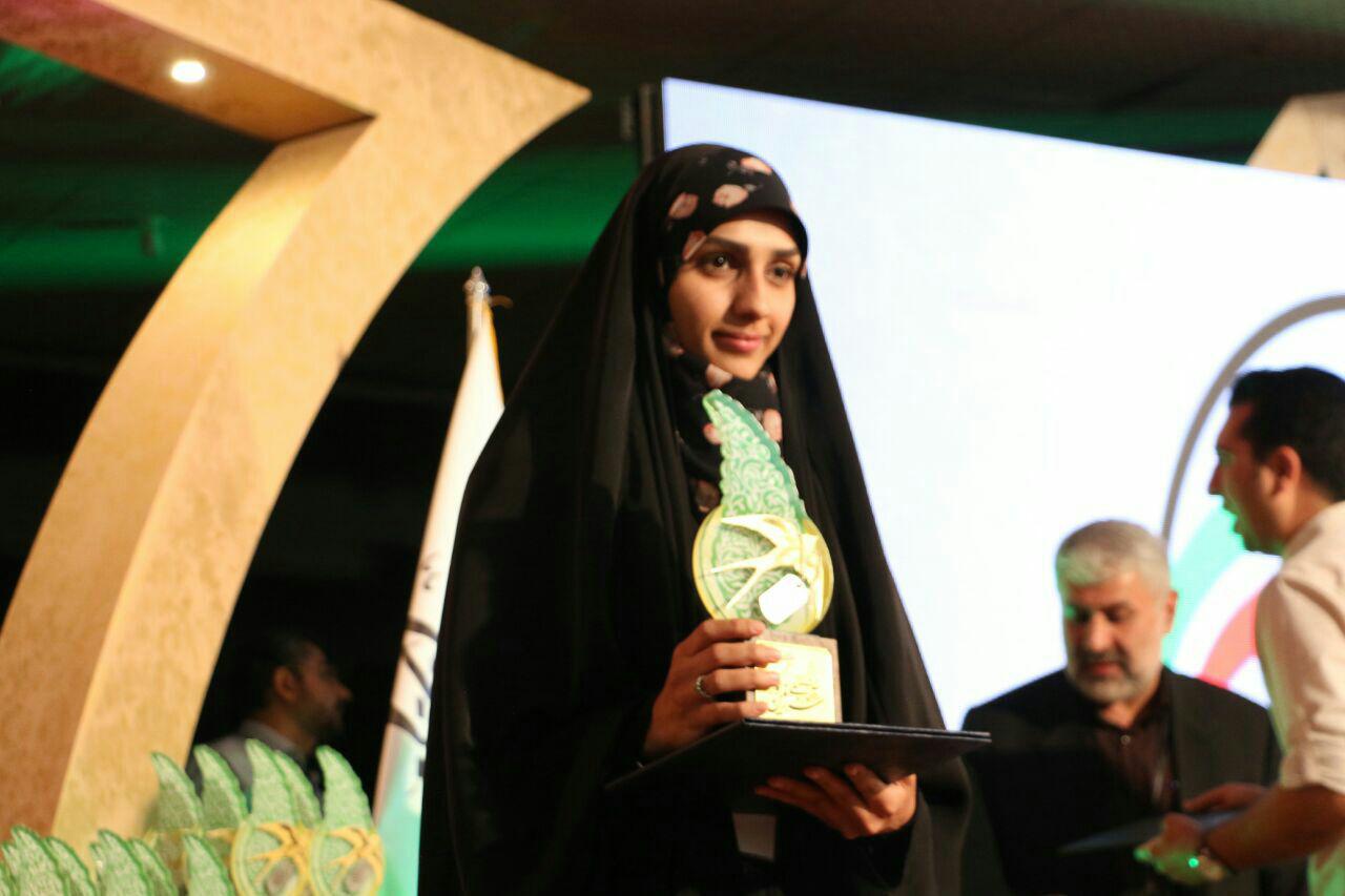دست پر مازندران از جشنواره ره آورد سرزمین نور
