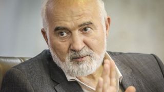 توکلی: توزیع درآمد و دارایی در کشور نابرابر است