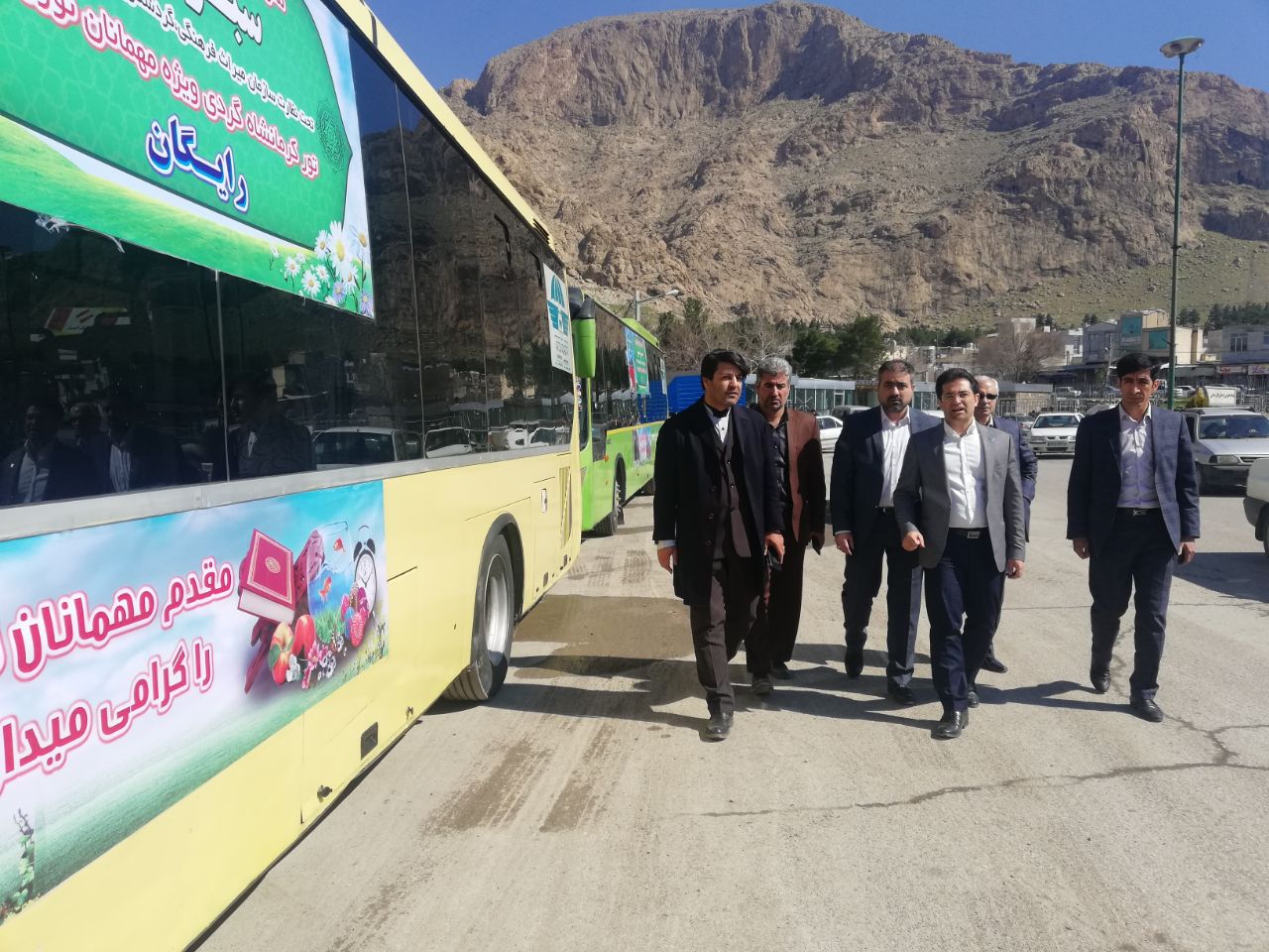 اتوبوس‌های گردشگری در کرمانشاه راه اندازی شد