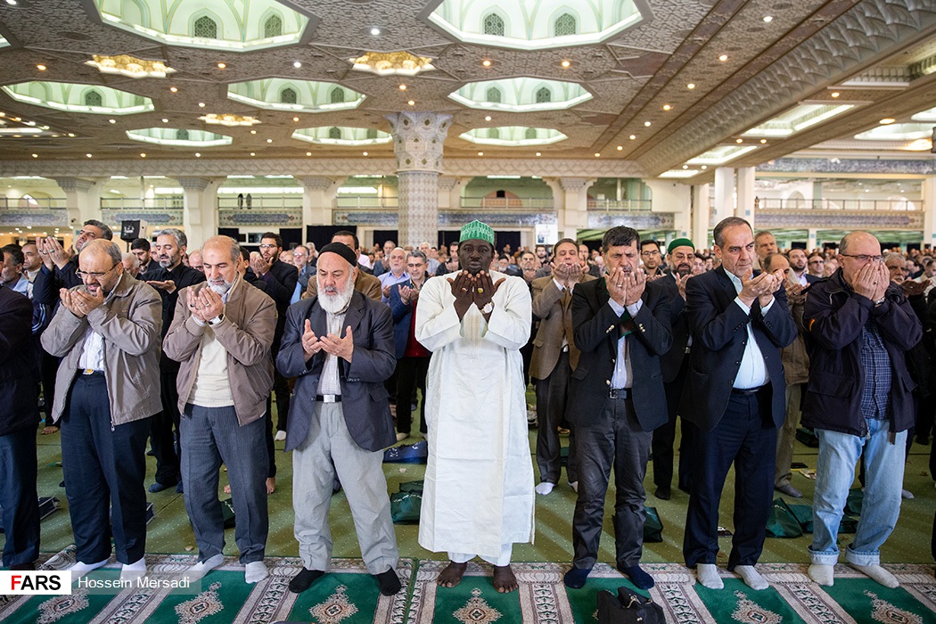 عکس/ اولین نماز جمعه سال ۹۸