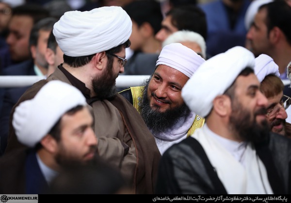 دیدار شرکت‌کنندگان مسابقات بین‌المللی قرآن با رهبر انقلاب