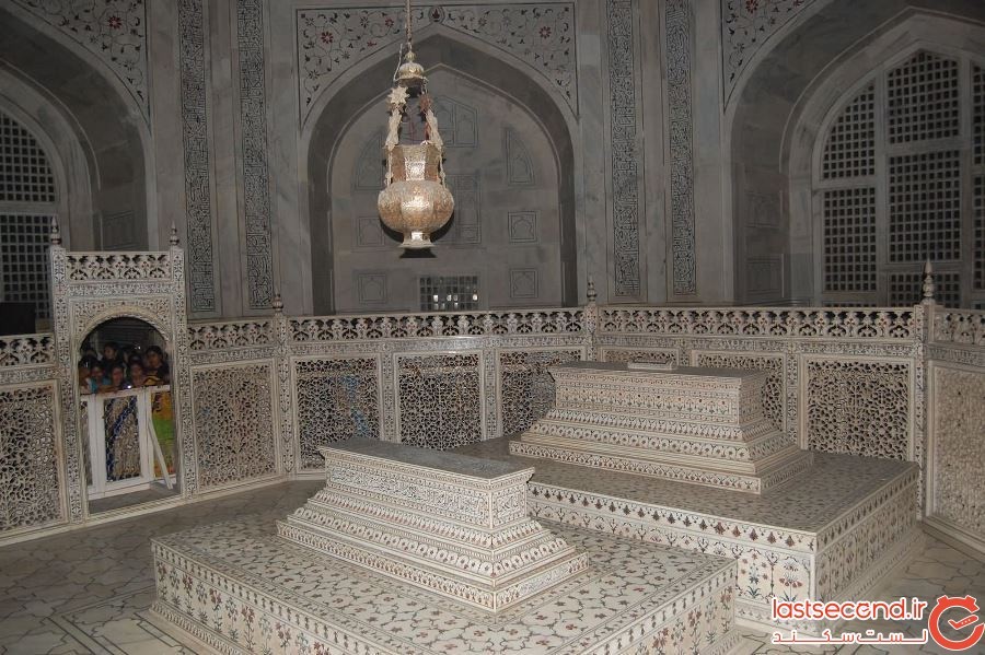 آیا می‌دانید تاج محل را چه کسی طراحی کرده‌است؟