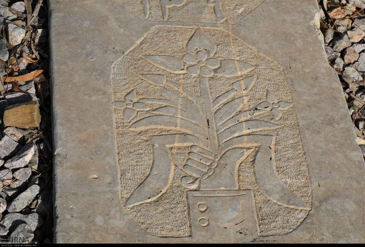 تخت فولاد اصفهان دومین قبرستان جهان تشیع