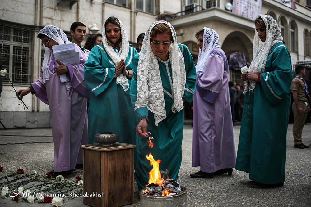 عکس/ مراسم سالگرد نسل کشی ارامنه در کلیسای سرکیس مقدس تهران