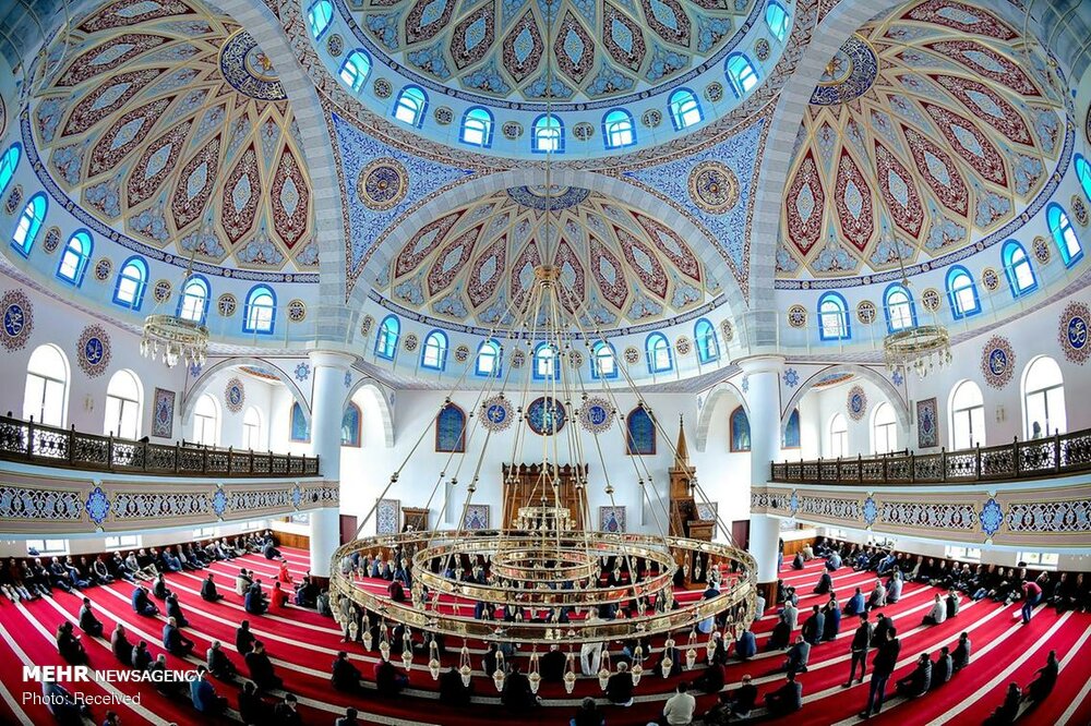 عکس/ آمادگی مسلمانان برای ضیافت الهی