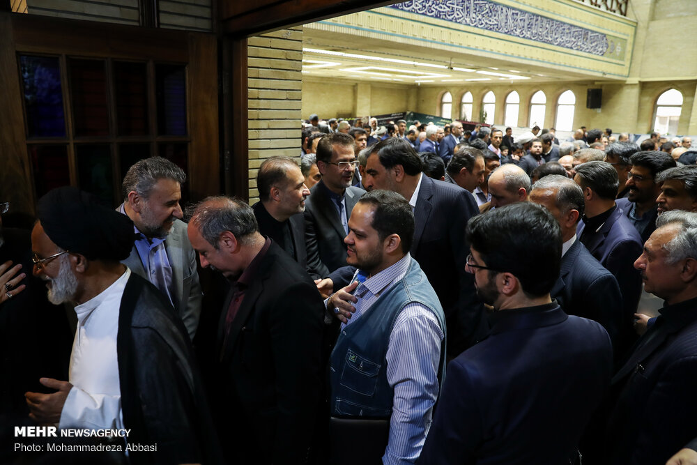 چهره های سیاسی در مراسم ترحیم والده کاظم جلالی