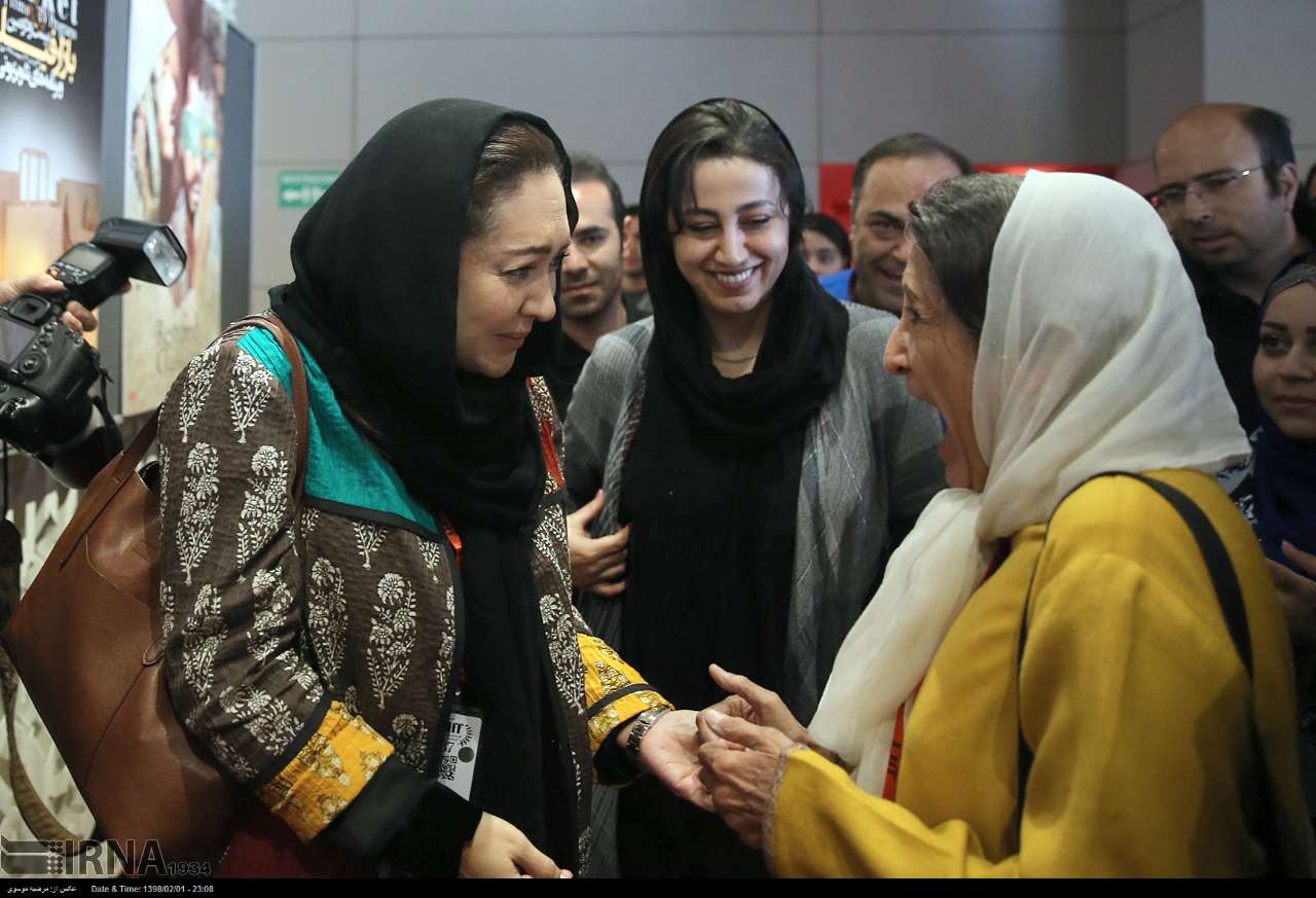 جشنواره جهانی فجر، قطاری خالی در دور باطل