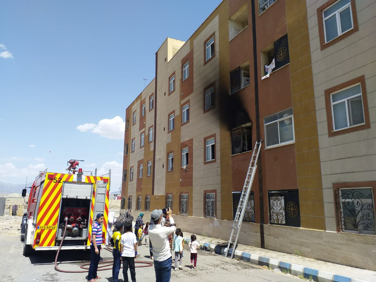 اطفای آتش در مسکن مهر سمنان