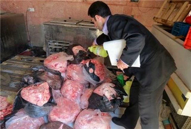 کشف فرآورده های خام دامی غیر بهداشتی در سرخه