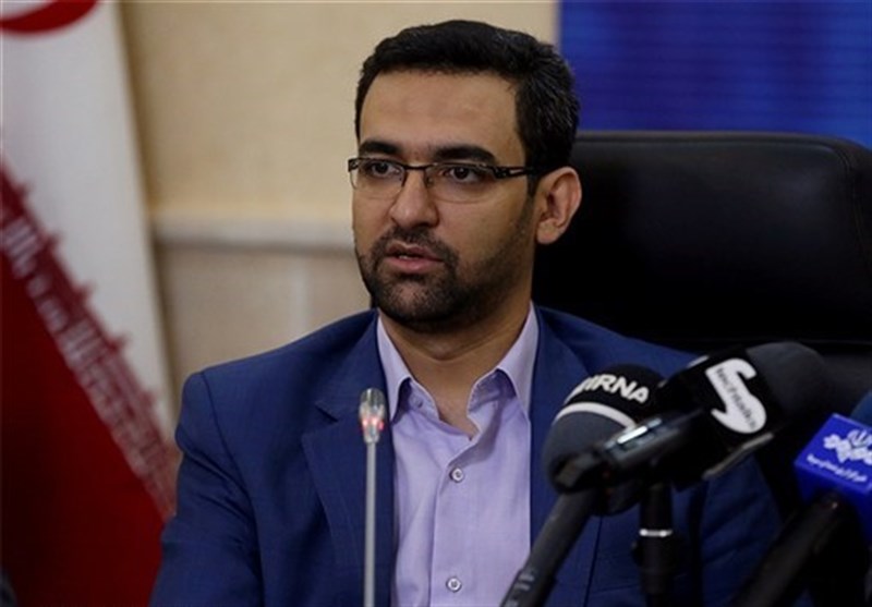 واکنش وزیر ارتباطات به سوال درباره آمادگی برای قطع اینترنت