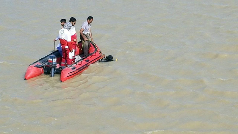جسد جوان غرق شده پس از 19 ساعت در رودخانه محلی زهک پیدا شد