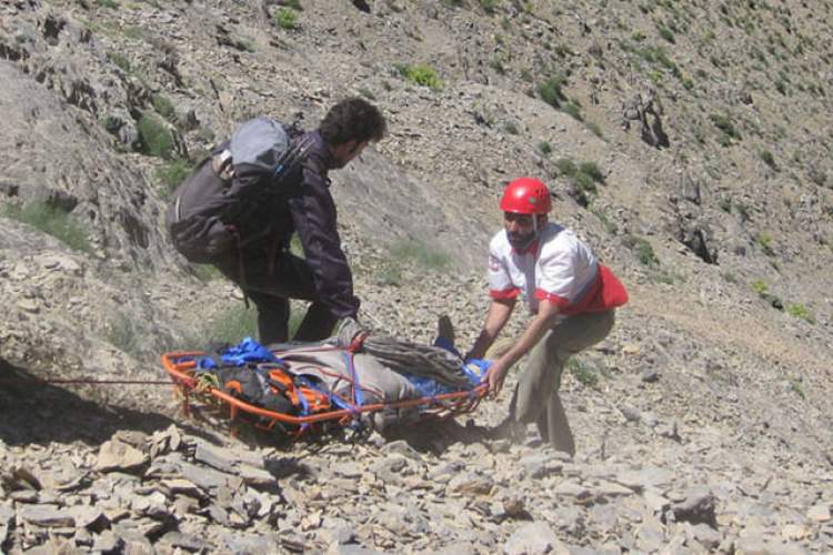 سقوط گردشگر 30 ساله از ارتفاعات دالانکوه