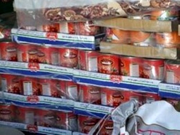 1.5 تن مواد غذایی اهدایی کردستان به سیل زدگان ایلام اهدا شد