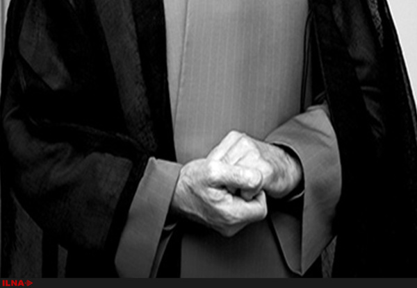 دو متفکر لیبرال ایرانی که در برابر سخنان خاتمی موضع گرفتند