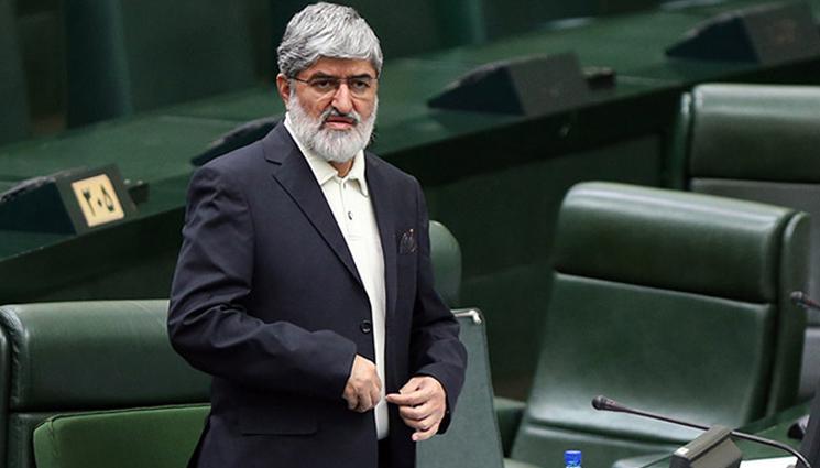 زیباکلام مطرح کرد: زنگ خطر جدی برای رهبری اصلاحات