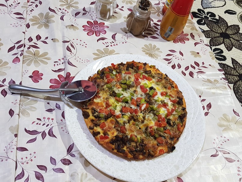 از شما/ پيتزا