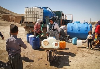 آبرسانی سیار به 124 روستای کرمانشاه/ باران روستاهای نیازمند آبرسانی را کاهش داد