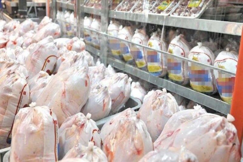 کشتارگاه طیور در سمنان ۱۲ میلیارد ریال جریمه شد