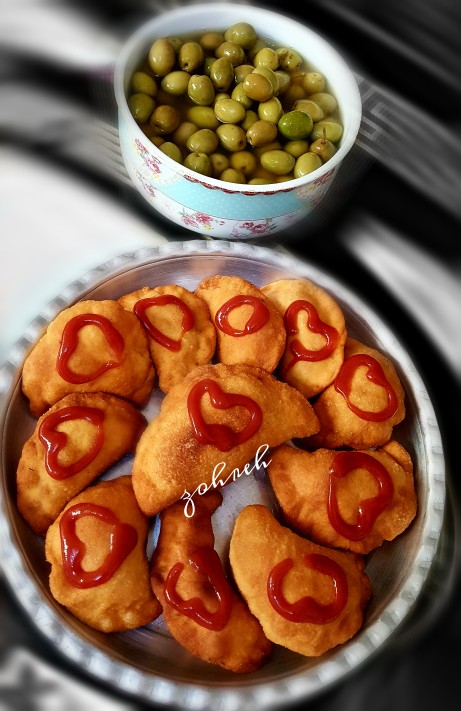 از شما/پيراشکي گوشت با خمير جادويي