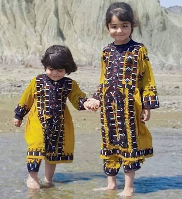 لباس بلوچی دخترانه