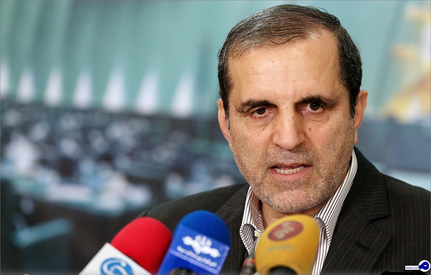آقای رئیس جمهور از فکر انتقال آب خزر فارغ شوید