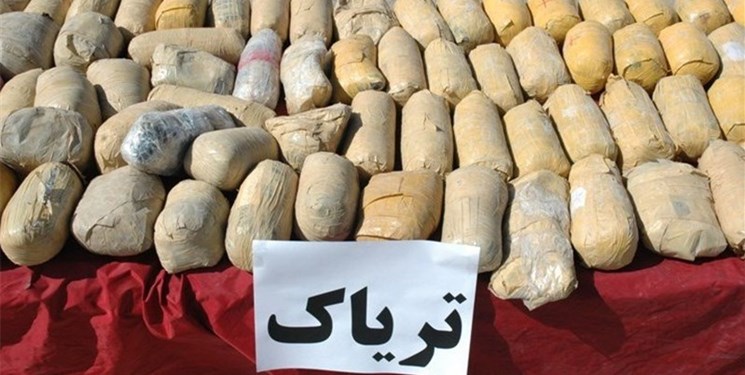 کشف 400 کیلوگرم تریاک در عملیات مشترک پلیس سمنان و کرمان