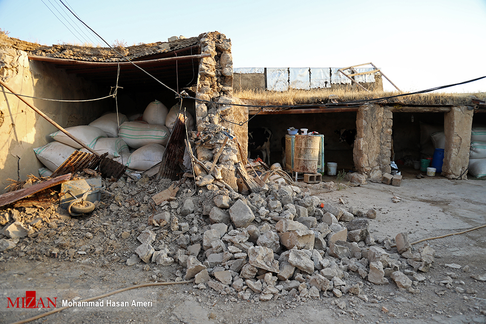 عکس/ خسارات زلزله در روستای گلگیر مسجد سلیمان