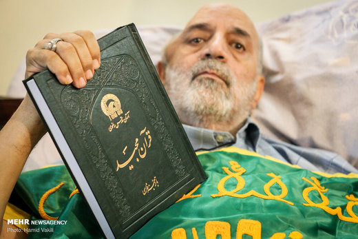 پرچم حرم امام رضا(ع) در آغوش کارگردان سریال موسی(ع)