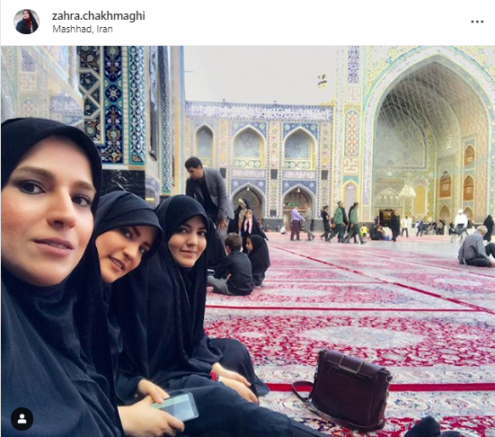 چهره ها/ سلفى خبرنگار 20:30 با مسجد گوهرشاد 