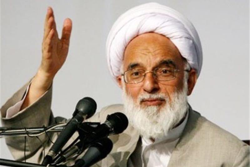دری‌نجف‌آبادی: با احدی تعارف نداریم