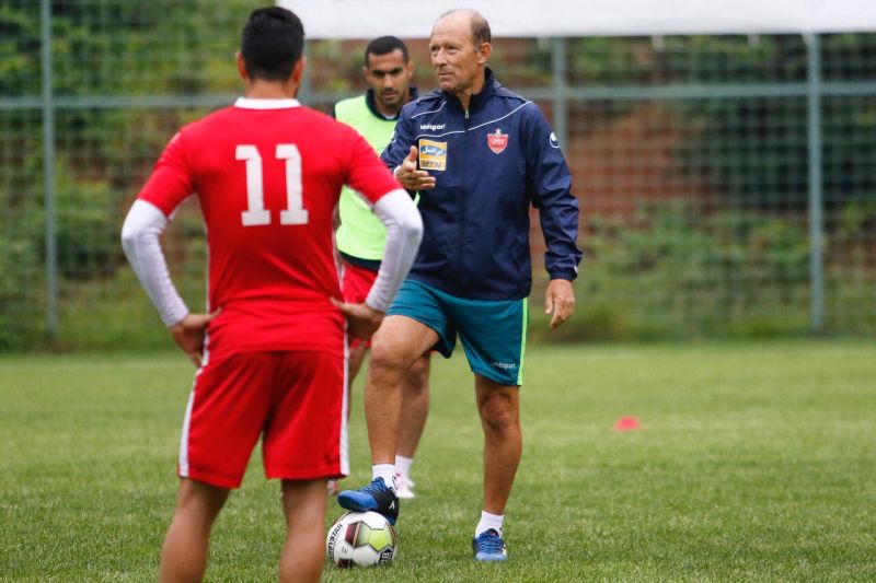 آقای گل پرسپولیس پژمرده شد!