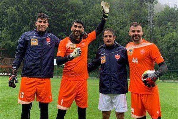 فداکاری باورنکردنی دروازه‌بان پرسپولیس برای تیمش!