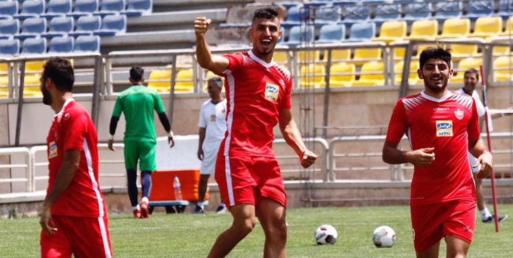 یک باشگاه روسی مهاجم پرسپولیس را می‌خواهد