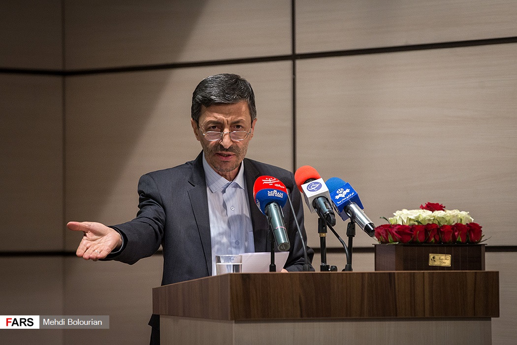 خط و نشان رئیس بنیاد مستضعفان؛ آنهایی که مالی دستشان است با زبان خوش بیاورند