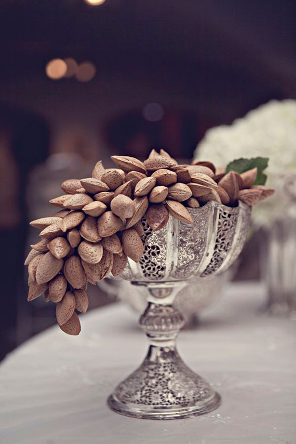 ۴۵ نمونه تزیین سفره عقد