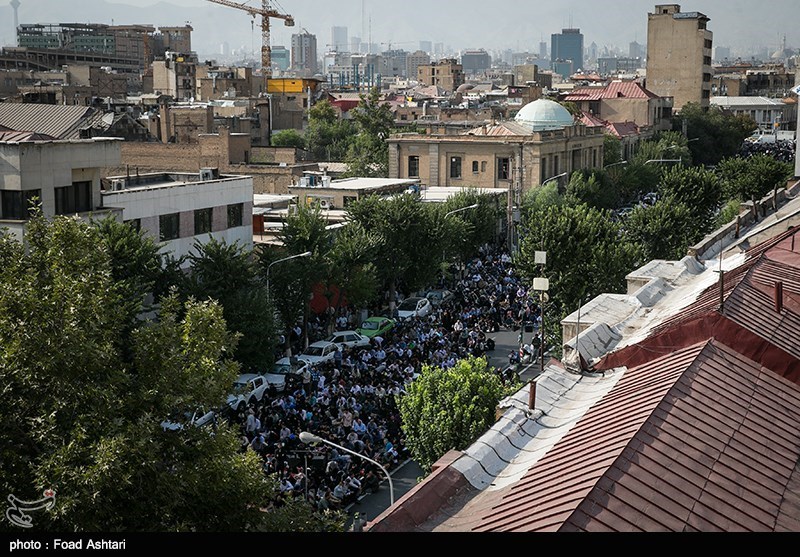 عکس/ مراسم دعای عرفه در خیابان سعدی تهران