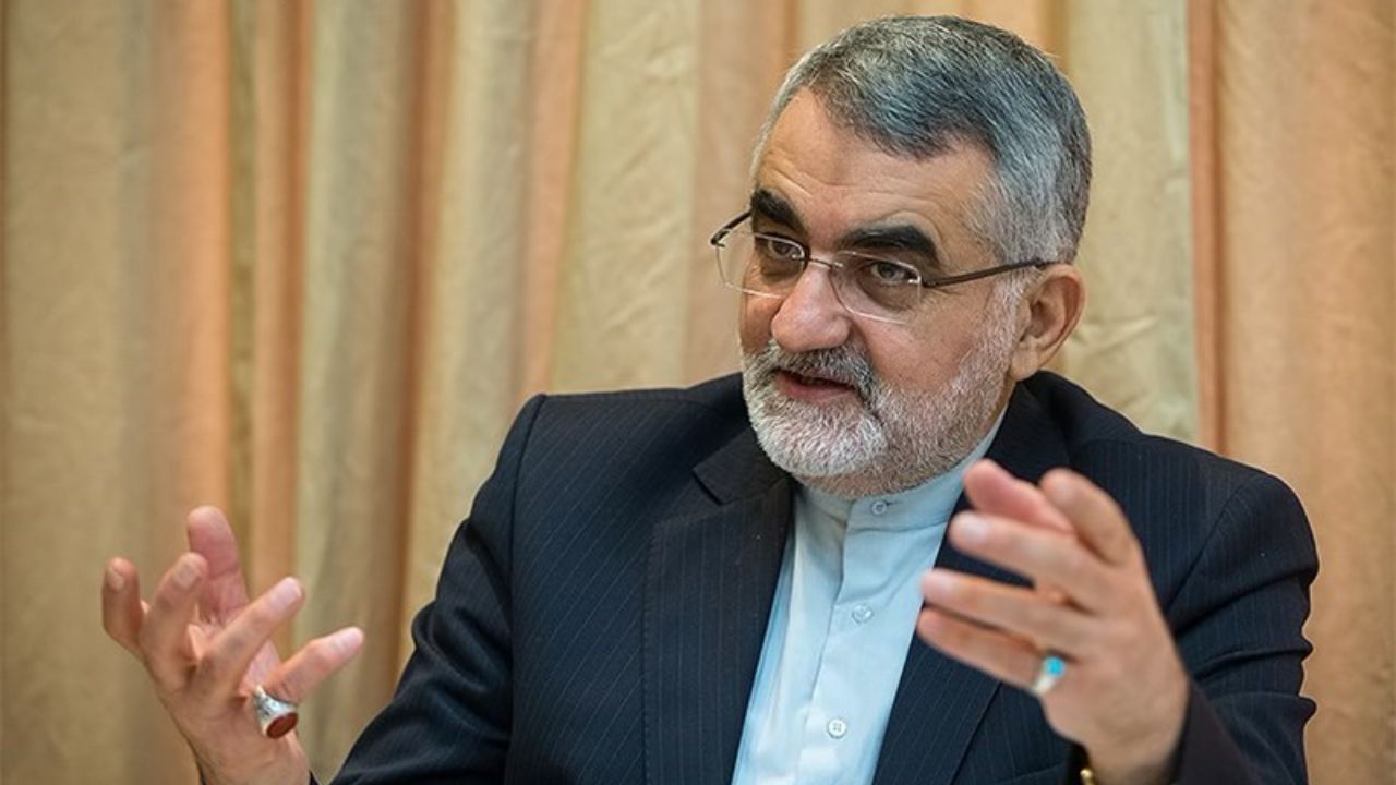 واکنش بروجردی به ادعای برادر شهید رکن آبادی در برنامه جهان آرا 