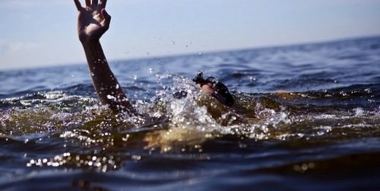 غرق شدن پدر و پسر 16 ساله‌اش در استخر آب