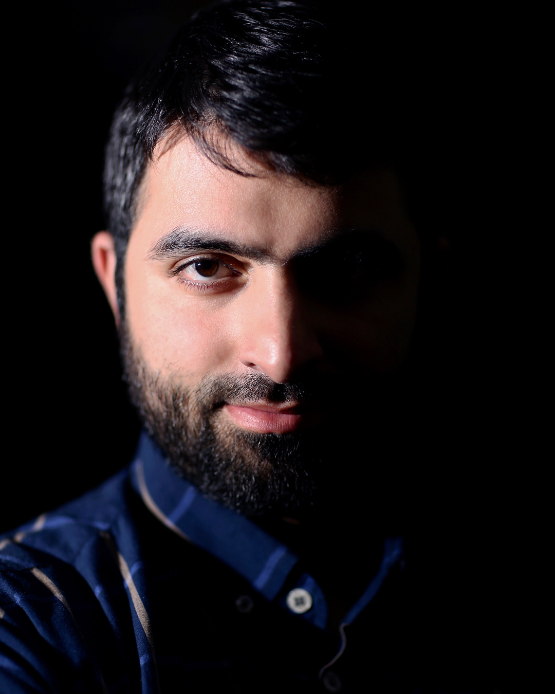 چهره ها/ چشمان خیس کارگردان «میراث آلبرتا» برای مهاجرت دوستانش از ایران