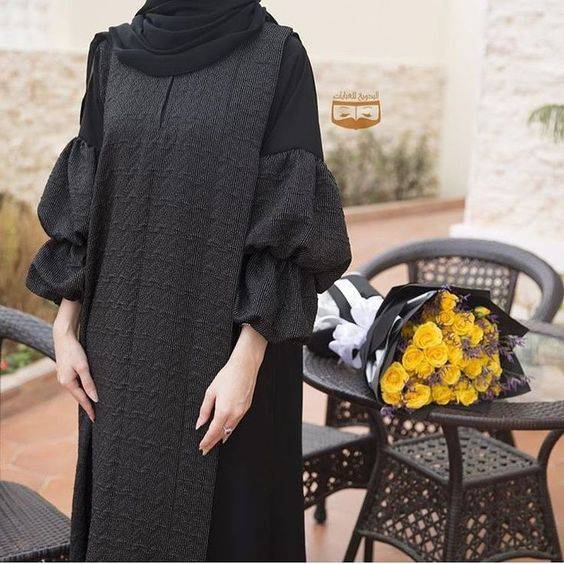 مدل مانتوهای مشکی مجلسی