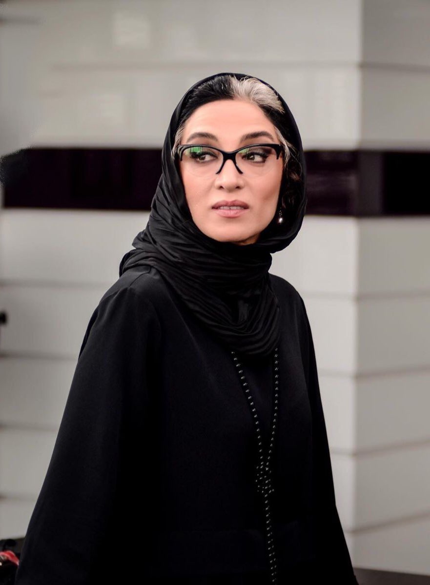 پانته‌آ پناهی در نمایی از سریال نمایش خانگی «کرگدن» 